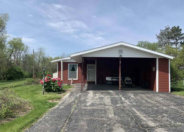 Property at 732 Edgewood Dr, Quincy, IL 62301, 3 beds, 1.5 baths