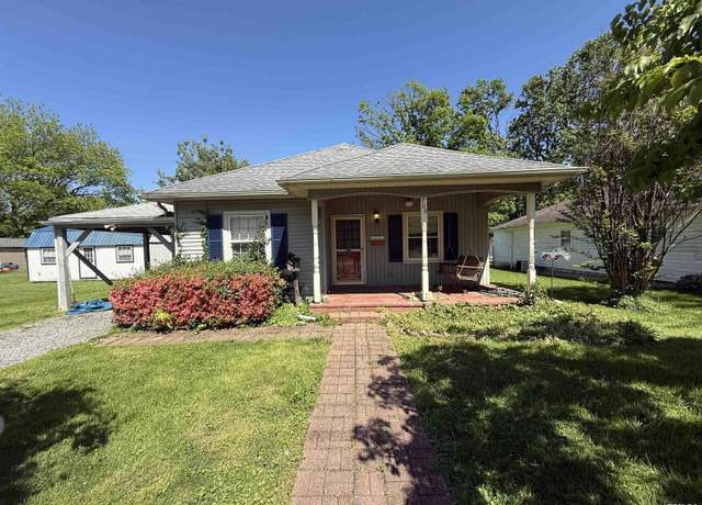 Property at 708 N 8th St, Herrin, IL 62948, 2 beds, 1 bath