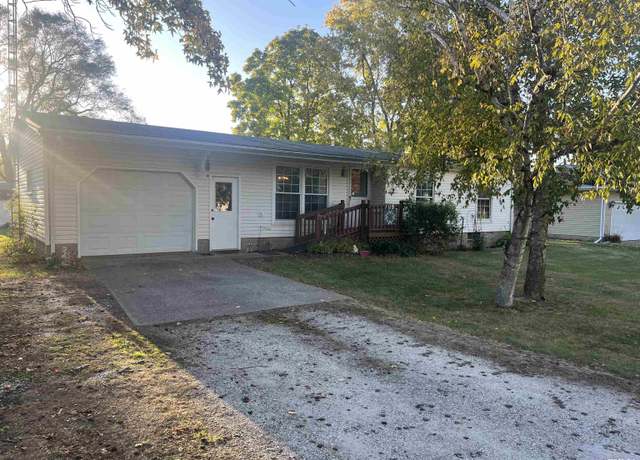 Property at 306 Debbie St, Colchester, IL 62326-1150, 3 beds, 1 bath