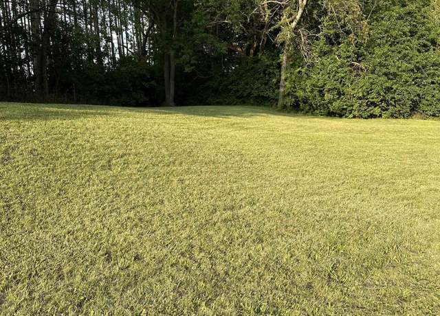 Property at 132 N Rochelle St, Peoria, IL 61615