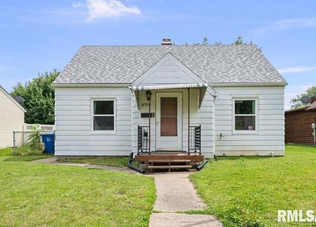 Property at 4702 11th Avenue B, Moline, IL 61265, 3 beds, 2 baths