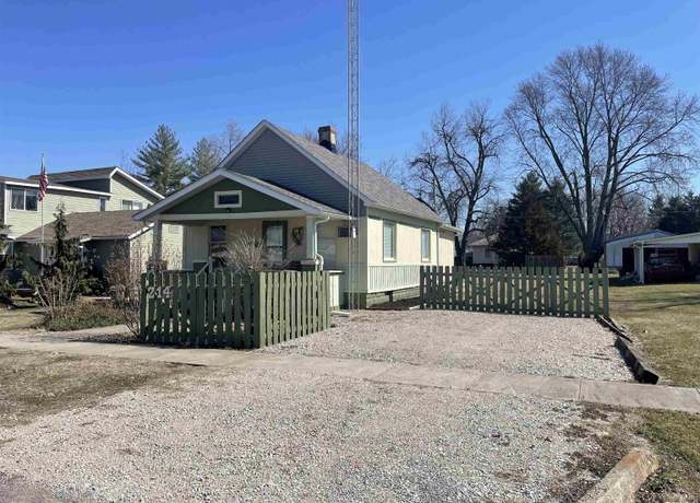 Property at 214 N Harrison St, Girard, IL 62640, 2 beds, 1 bath