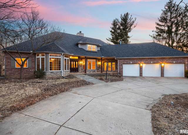 Property at 2226 E Bishop Ave, Peoria, IL 61614, 3 beds, 5 baths