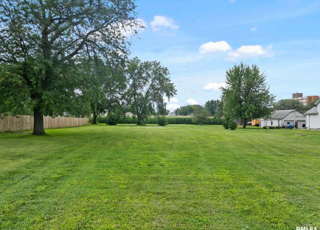 Property at 549 E Park St, Geneseo, IL 61254