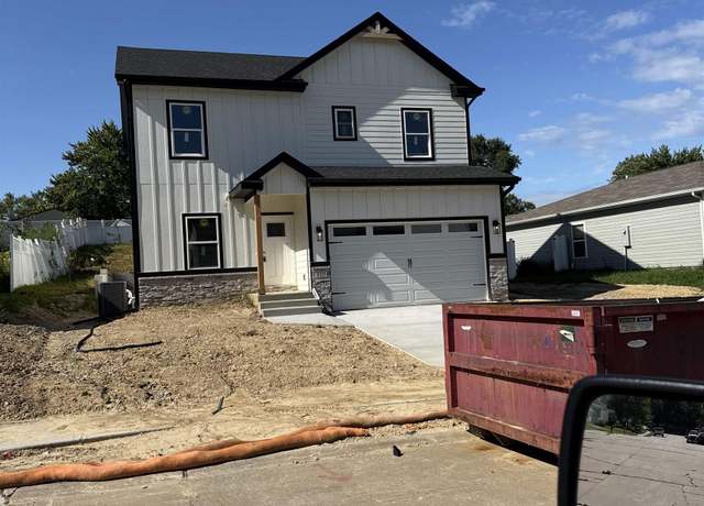 Property at 3325 Covington Dr, Davenport, IA 52806, 4 beds, 2.5 baths