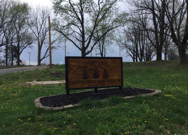 Property at 426 E Jefferson St, Anna, IL 62906