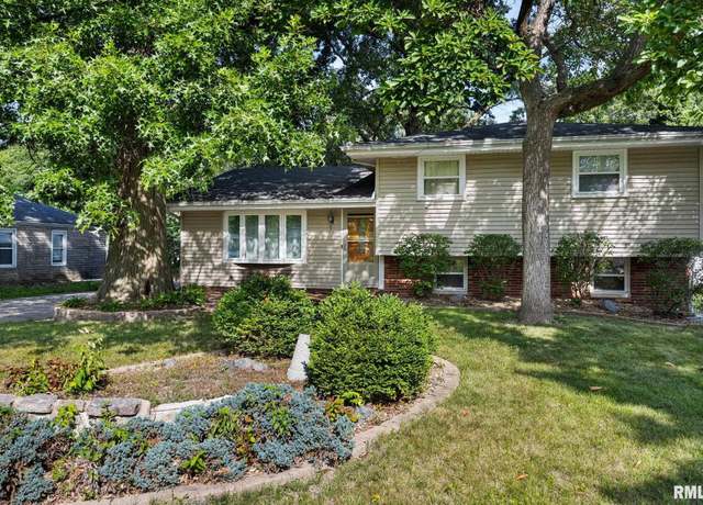 Property at 8705 N Picture Ridge Rd, Peoria, IL 61615, 3 beds, 2 baths