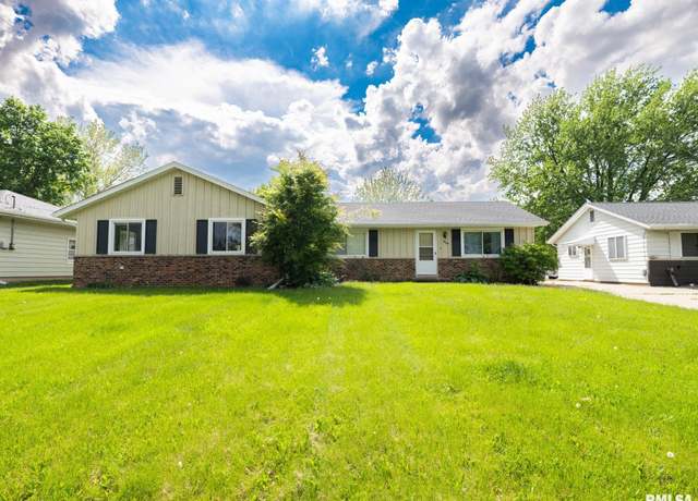 Property at 3509 S Dorothy Ct, Bartonville, IL 61607, 4 beds, 2 baths