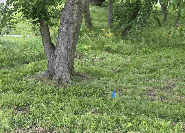 Property at 000 W Douglas St, Marion, IL 62959