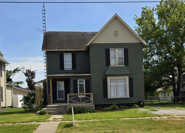 Property at 207 W Main St, La Harpe, IL 61450, 3 beds, 1.5 baths