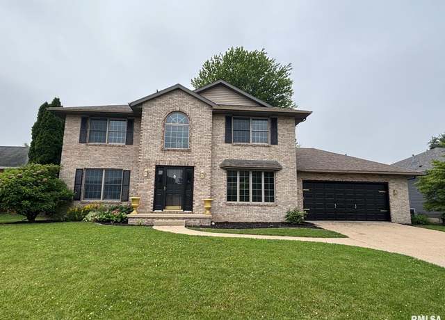 Property at 2116 Renwick Dr, Springfield, IL 62704, 4 beds, 3.5 baths