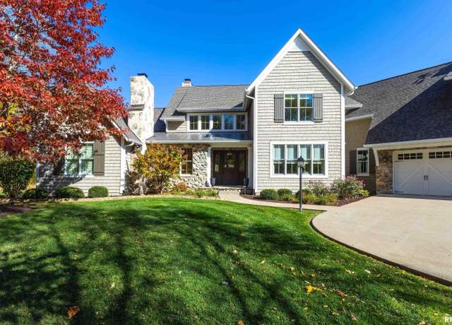 Property at 18165 247th Ave, Bettendorf, IA 52722, 6 beds, 6.5 baths