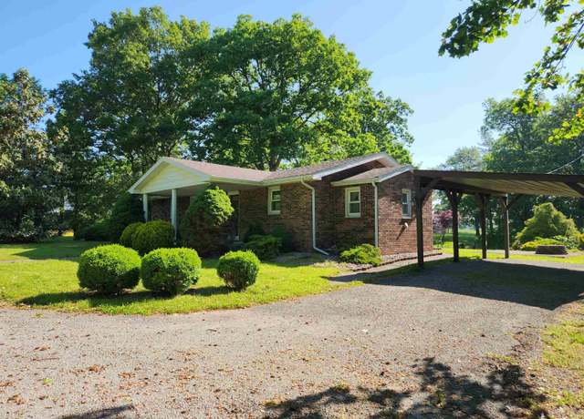 Property at 6535 E Yale Rd, Woodlawn, IL 62898, 3 beds, 2 baths