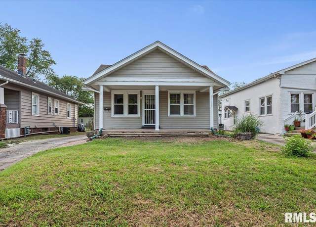 Property at 2345 S 6th St, Springfield, IL 62703, 2 beds, 1 bath