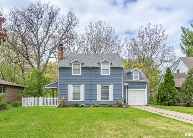 Property at 2323 16th Ave, Moline, IL 61265, 3 beds, 1.5 baths