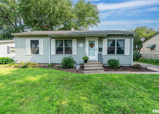 Property at 1155 46th Ave, East Moline, IL 61244, 3 beds, 2 baths