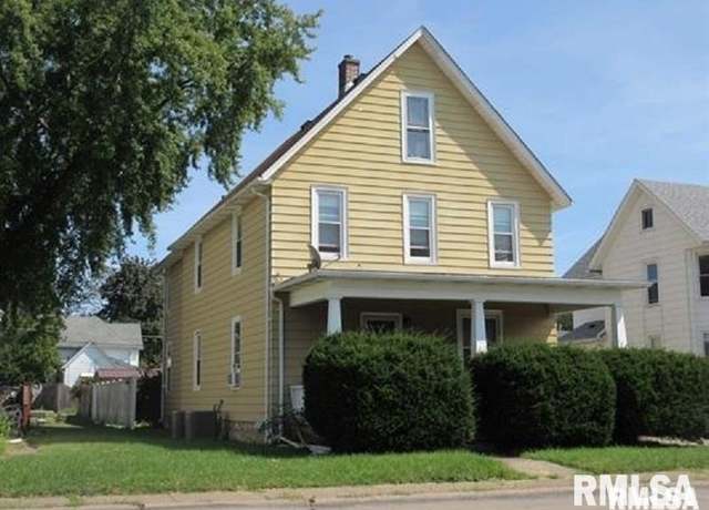 Property at 1428 12th St, Moline, IL 61265, 4 beds, 2 baths