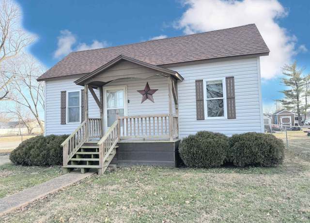 Property at 111 E North St, Sesser, IL 62884, 2 beds, 1 bath