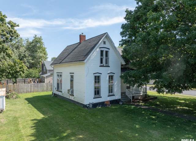 Property at 410 S Main St, Abingdon, IL 61410, 3 beds, 1 bath