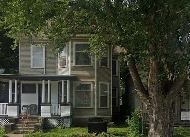Property at 1538 W 3rd St, Davenport, IA 52802, 6 beds, 4 baths
