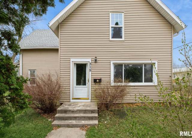 Property at 315 6th Ave, De Witt, IA 52742, 5 beds, 2 baths