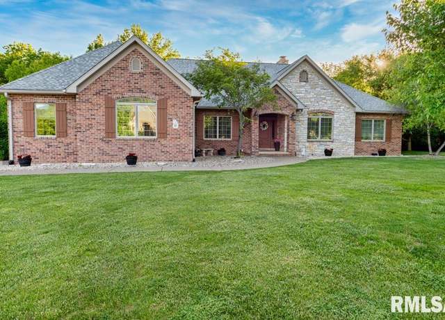 Property at 6 Wildwood Ct, Washington, IL 61571, 5 beds, 3 baths