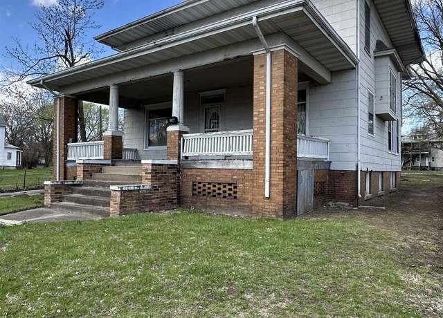Property at 1205 NE Jefferson Ave, Peoria, IL 61603, 5 beds, 2 baths