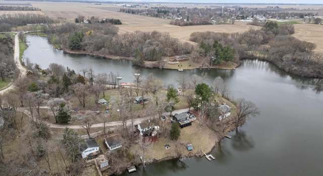 Photo of 31 Cresent Lk, Alpha, IL 61413