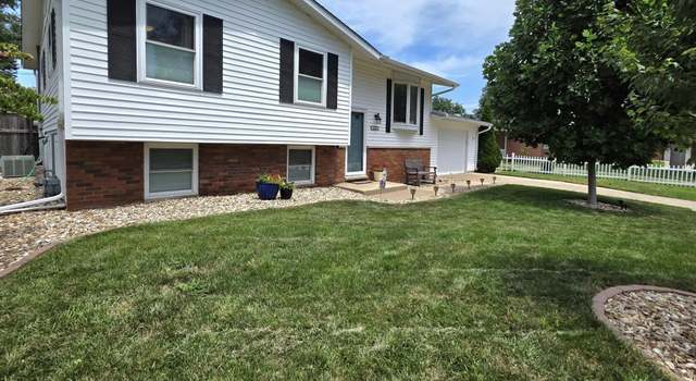 Photo of 2213 Brookmeade Dr, Quincy, IL 62301