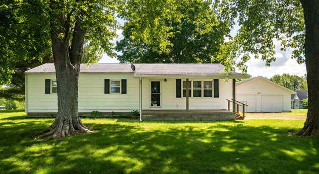 Photo of 36 Tornado Rd, Murphysboro, IL 62966