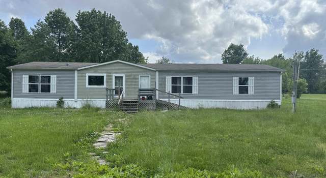 Photo of 425 W 1st North St, Tamaroa, IL 62888