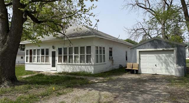 Photo of 203 N 5th St, Oquawka, IL 61469