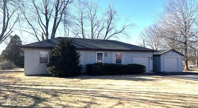 Photo of 9341 Leisure Ln, Marion, IL 62959