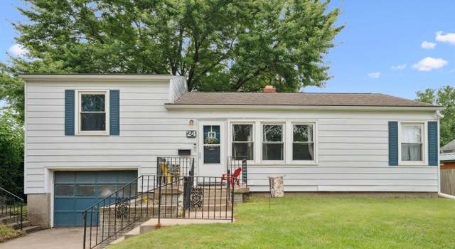 Photo of 24 Berkshire Dr, Rock Island, IL 61201