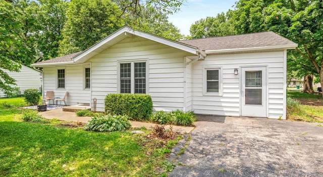 Photo of 321 Parkview Dr, Rochester, IL 62563