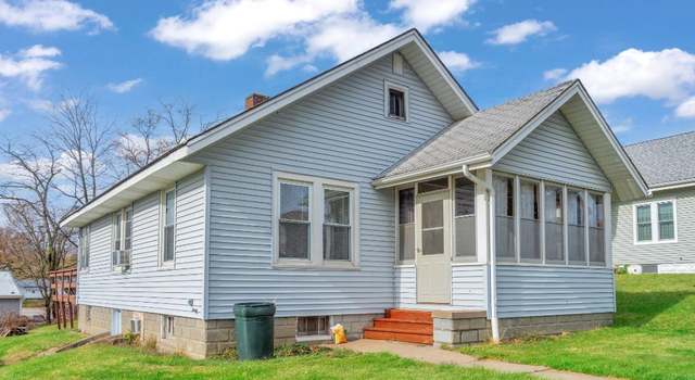 Photo of 1008 3rd St, Orion, IL 61273