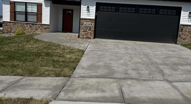 Photo of 6218 College Ave, Davenport, IA 52807