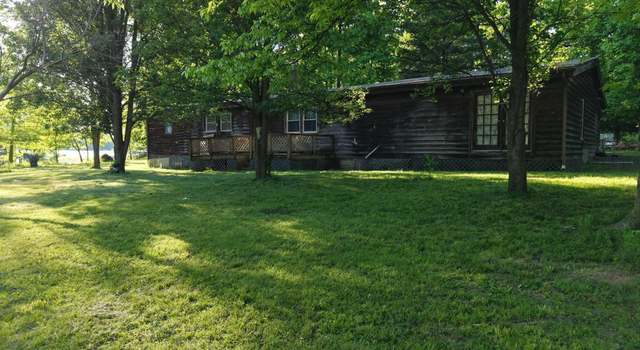 Photo of 8274 Presidential Rd, Duquoin, IL 62832