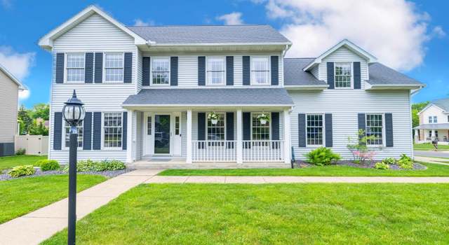 Photo of 7085 N Aycliffe Dr, Peoria, IL 61614