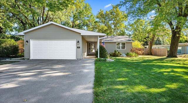 Photo of 130 E High Point Rd, Peoria, IL 61614