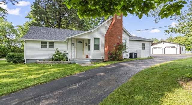 Photo of 7096 Bahr Rd, Sherman, IL 62684