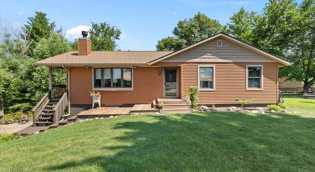 Photo of 129 Glenview Dr, Sherrard, IL 61281