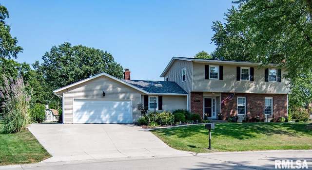Photo of 4439 Winding Hill Rd, Davenport, IA 52807