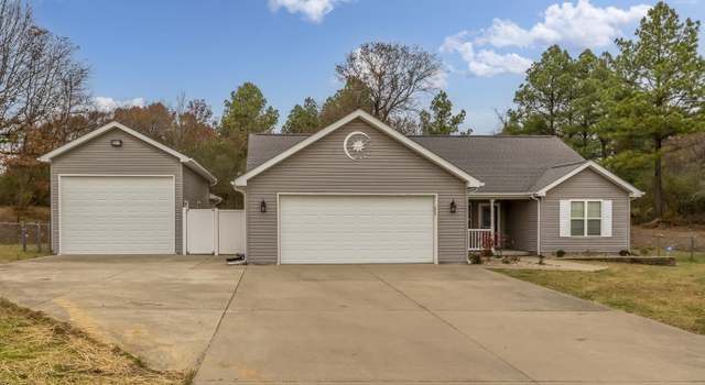 Photo of 200 Olivia Dr, Marion, IL 62959