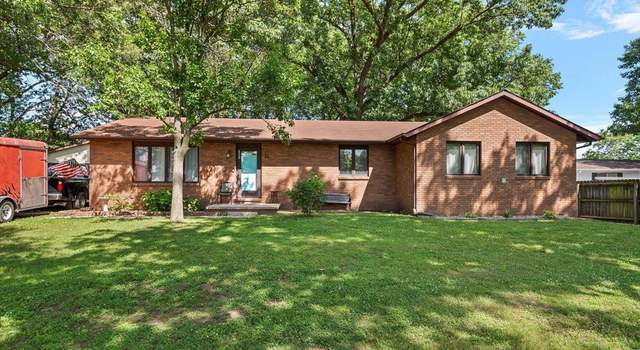 Photo of 830 N 6th St, Riverton, IL 62561
