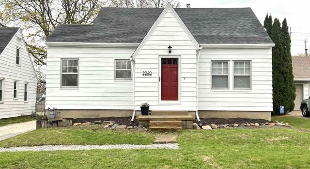 Photo of 2040 W Hudson St, Peoria, IL 61604