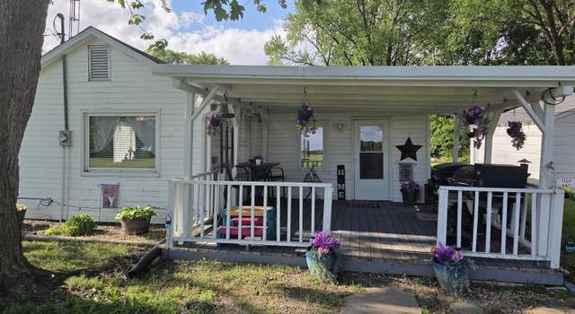 Photo of 6491 County Road 1450 Rd, Mc Leansboro, IL 62828