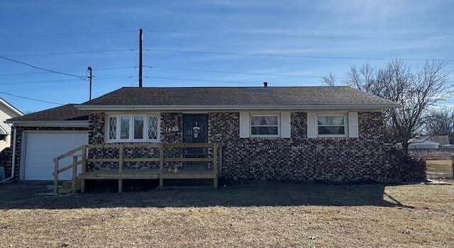 Photo of 1433 Brion Pl, Camanche, IA 52730
