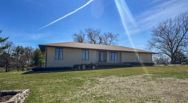 Photo of 972 910 E St, Mt Sterling, IL 62353