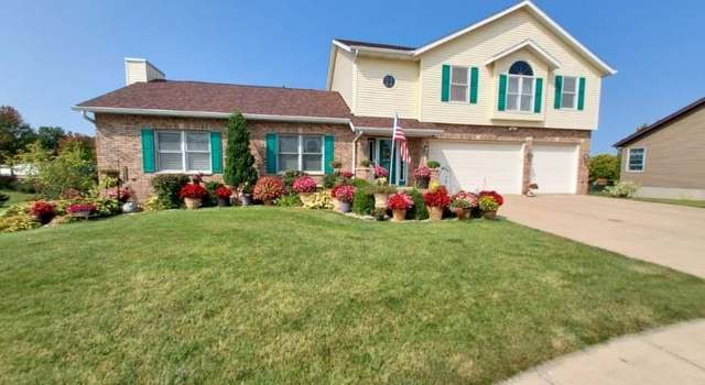 Photo of 2614 Crystal Creek Ct, Davenport, IA 52804
